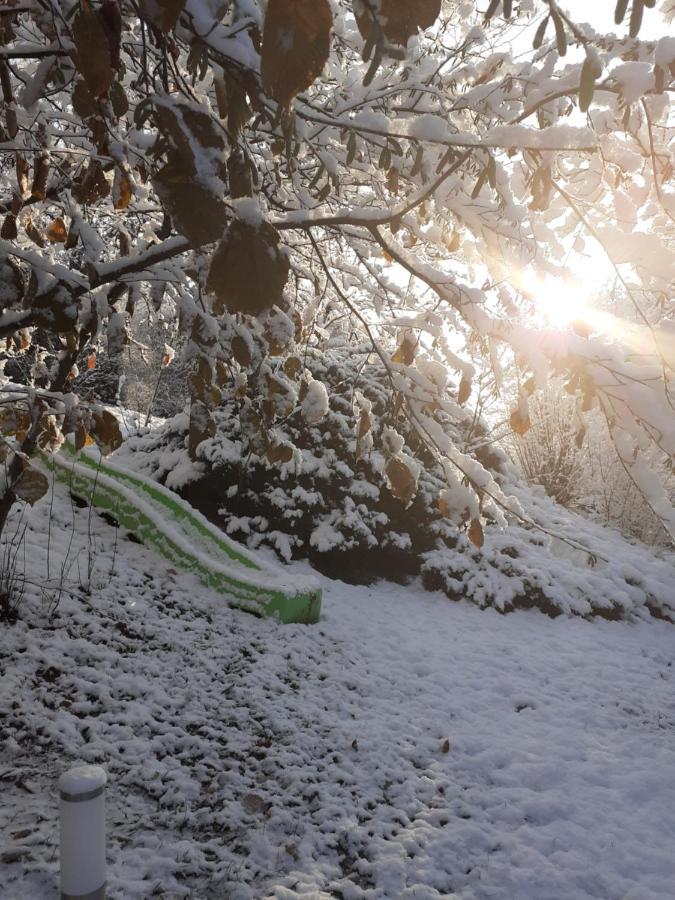 Vár-lak Vendégház Szendro Esterno foto